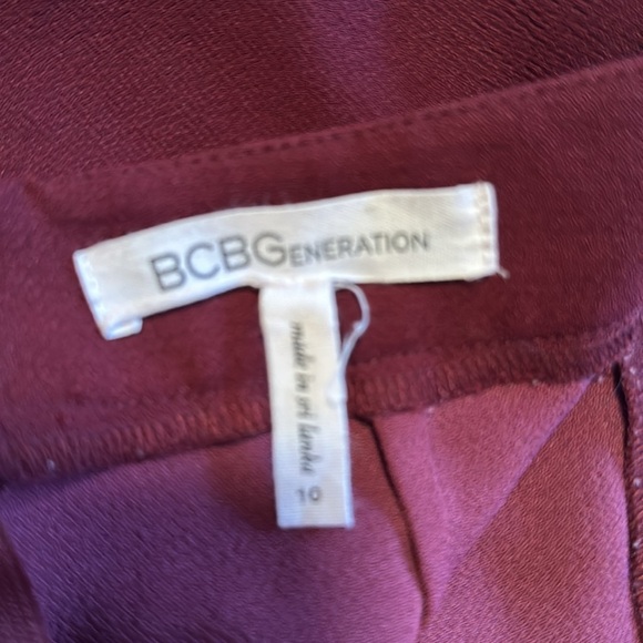 BCBG Skort. - Picture 6 of 6